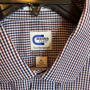 Men’s Magna Click long sleeve button up with pockets